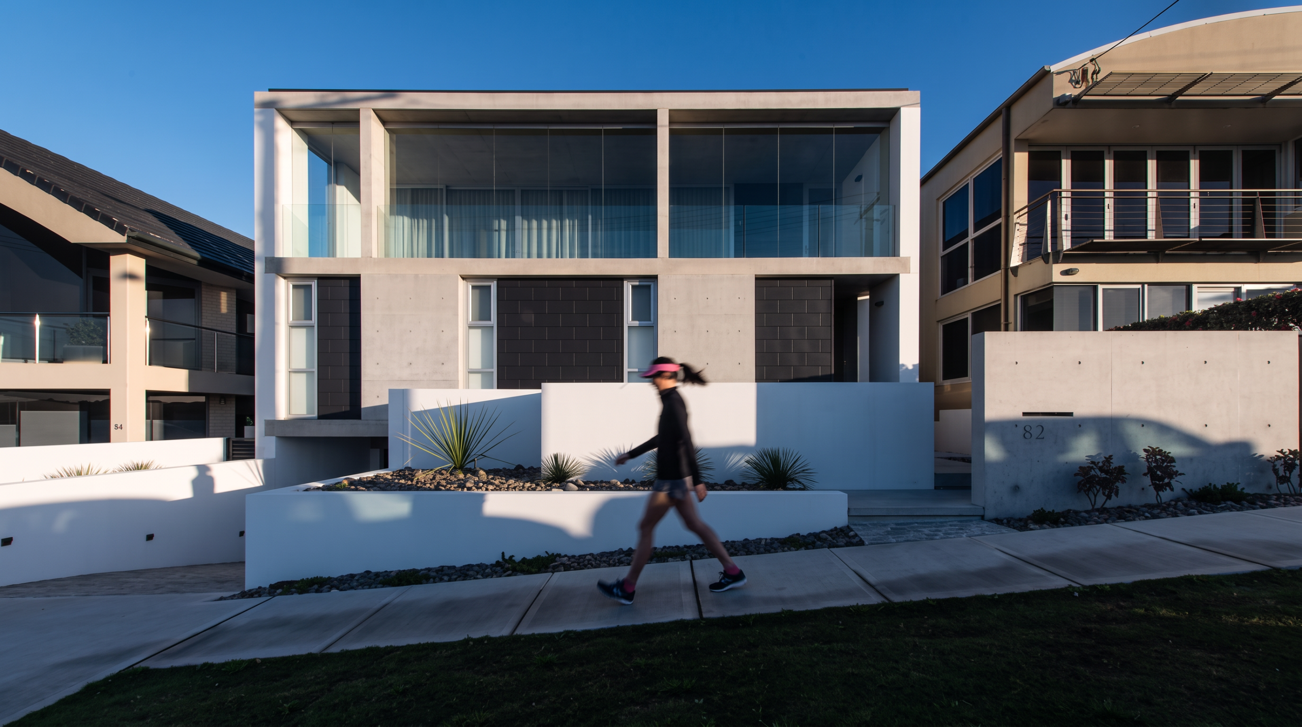 Modern home and swimming pool design in Newcastle NSW